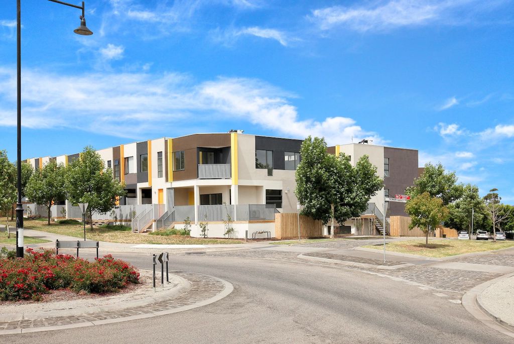 2017090242_2_1_210630_020921-w5616-h3744的副本